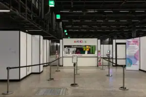 abb25 hospitality operations art kids mc a8339