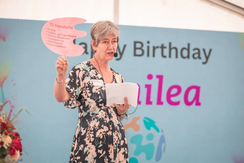 r5027376 familea 125jahrejubiläum smallres